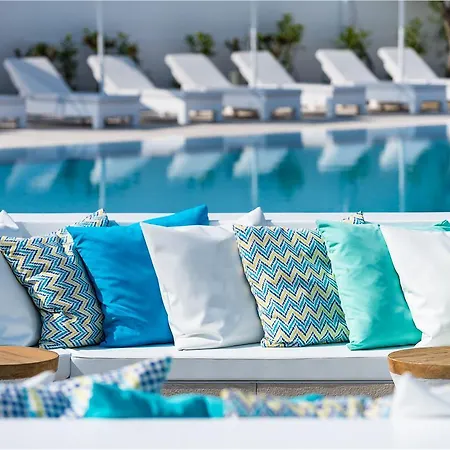 Gaia In Style - Adults Only