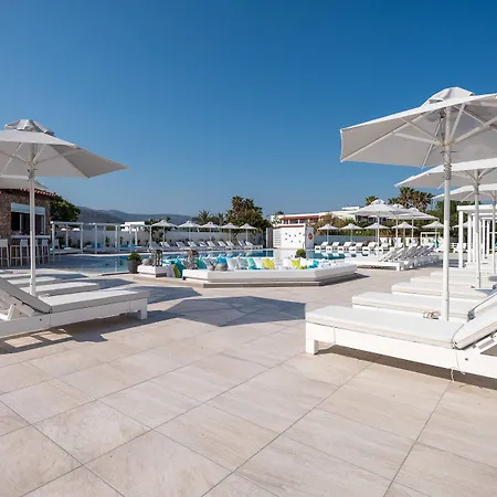 Gaia In Style - Adults Only